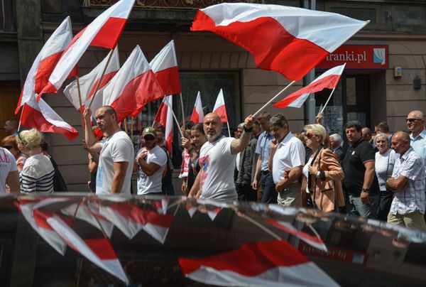 Марш памяти жертв Волынской резни в Польше