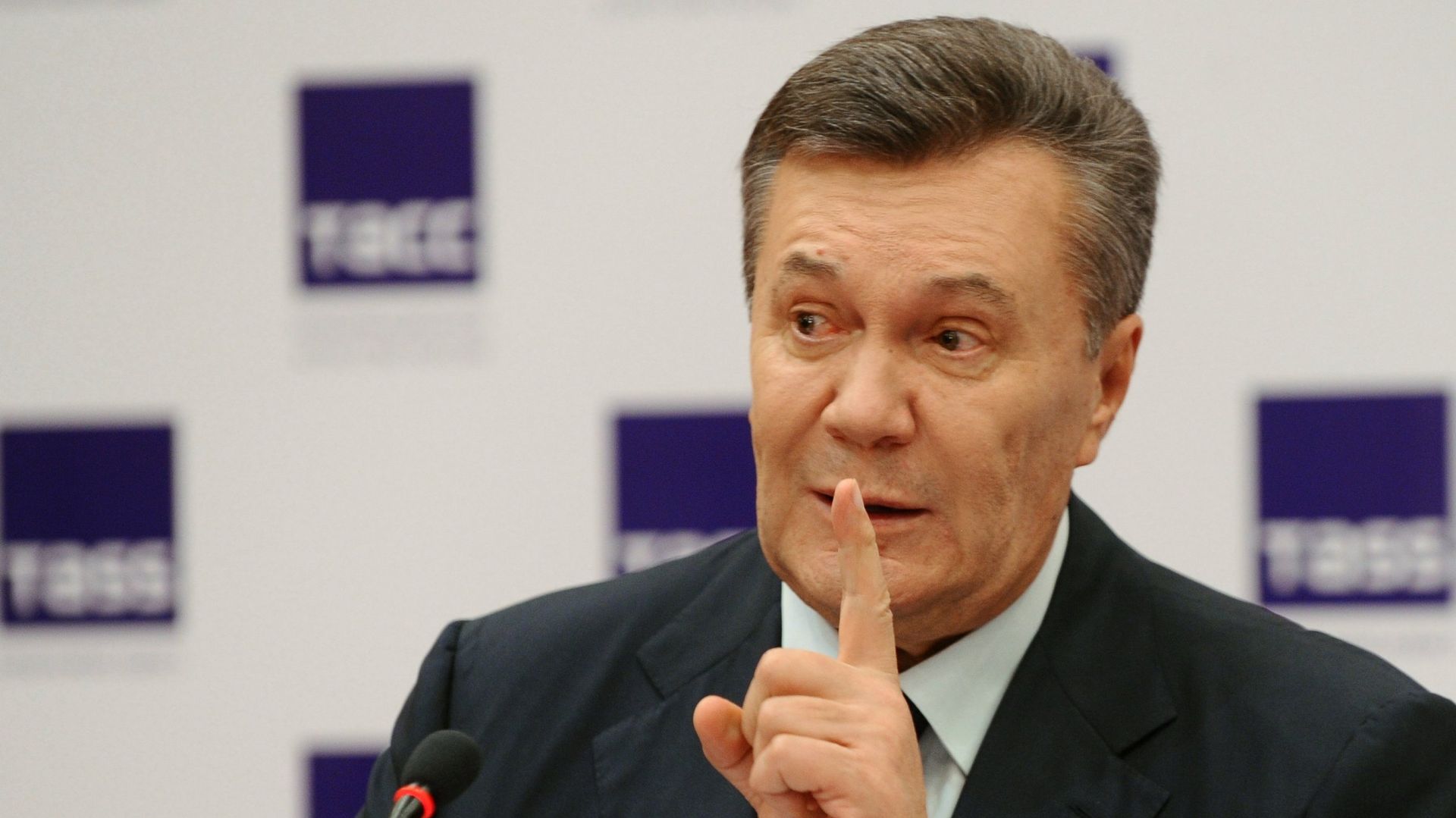 Пресс-конференция экс-президента Украины В. Януковича в Ростове-на-Дону - РИА Новости, 1920, 25.11.2016
