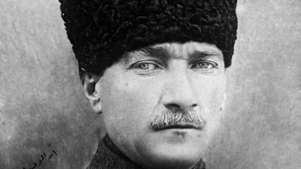 Портрет Мустафы Кемаля Ататюрка