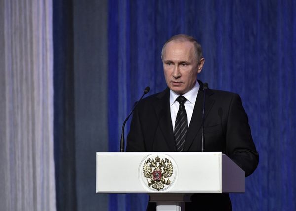 Президент РФ В. Путин выступил на торжественном вечере, посвященном Дню работника органов государственной безопасности