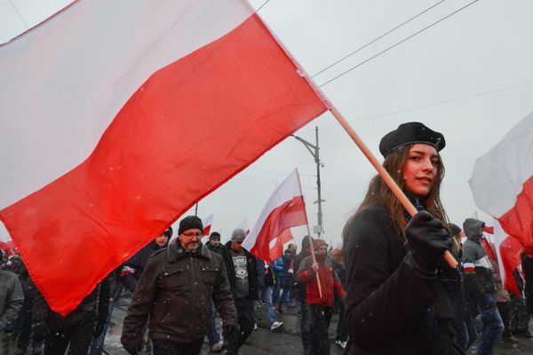 Марш независимости в Варшаве Марш независимости в Варшаве