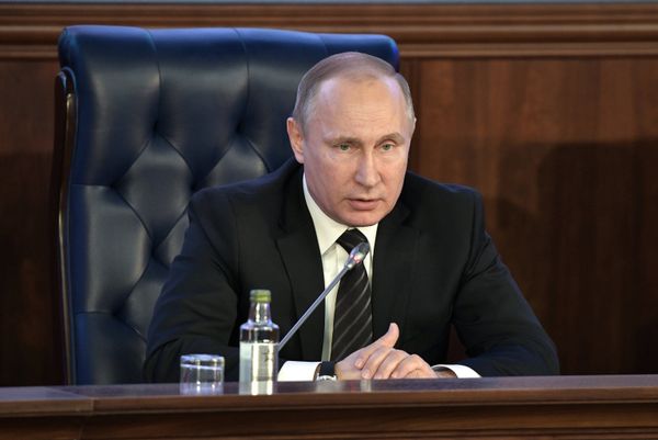 Президент РФ В. Путин принял участие в заседании расширенной коллегии Минобороры РФ
