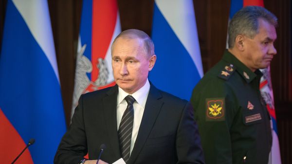 Президент РФ В. Путин принял участие в заседании расширенной коллегии Минобороры РФ