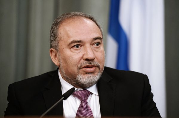 Встреча глав МИД РФ и Израиля С. Лаврова с А.Либерманом Встреча глав МИД РФ и Израиля С. Лаврова с А.Либерманом