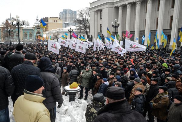 Акция протеста ветеранов МВД Украины у здания Верховной рады в Киеве