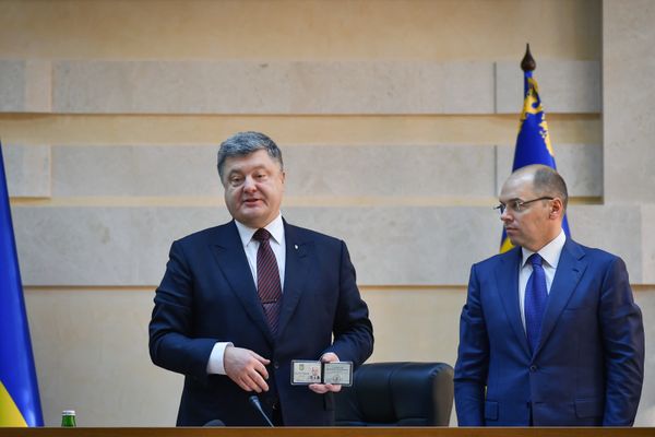 Президент Петр Порошенко представил Максима Степанова в должности председателя Одесской ОГА