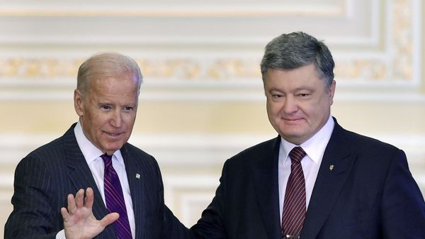Встреча президента Украины Петра Порошенко с вице-президентом США Джо Байденом в Киеве Встреча президента Украины Петра Порошенко с вице-президентом США Джо Байденом в Киеве