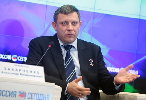 Пресс-конференция с участием лидеров ДНР и ЛНР в Крыму Пресс-конференция с участием лидеров ДНР и ЛНР в Крыму