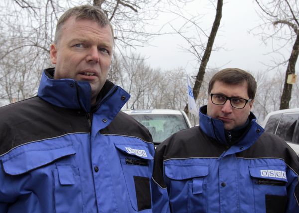 Замглавы миссии ОБСЕ на Украине А. Хуг посетил Александровскую школу Замглавы миссии ОБСЕ на Украине А. Хуг посетил Александровскую школу
