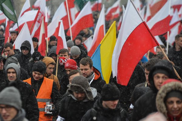 Марш независимости в Варшаве