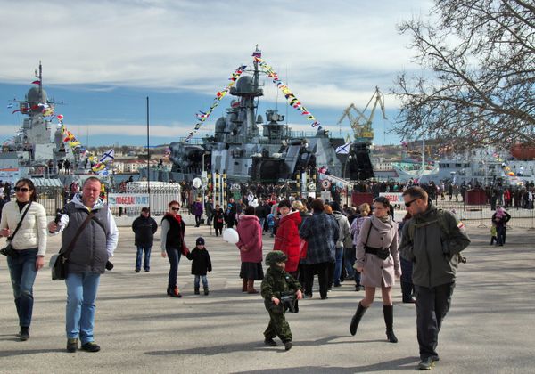 Празднование Дня защитника Отечества в Севастополе