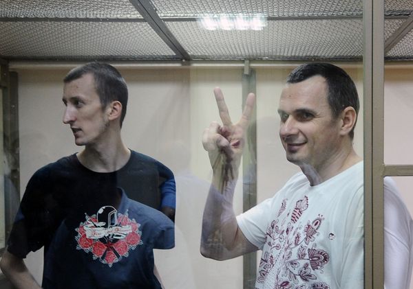 Первое слушание по уголовному делу в отношении украинского режиссера Олега Сенцова