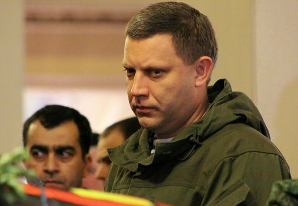 Прощание с командиром ополчения ДНР Арсеном Павловым (Моторола) в Донецке