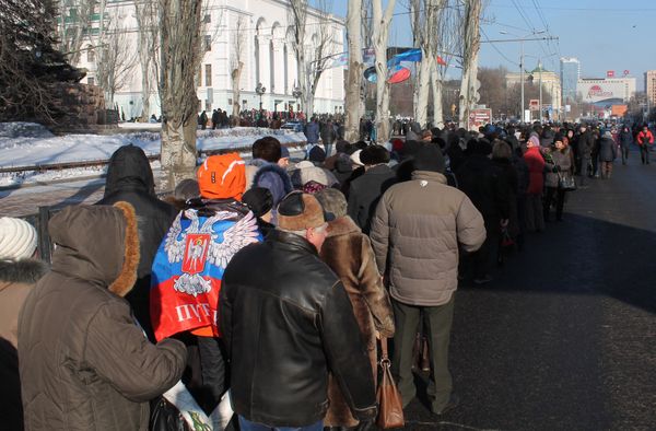 Прощание с командиром батальона Сомали М. Толстых (Гиви) в Донецке Прощание с командиром батальона Сомали М. Толстых (Гиви) в Донецке