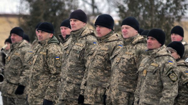 Посещение А. Парубием воинской части ВС Украины во Львовской области