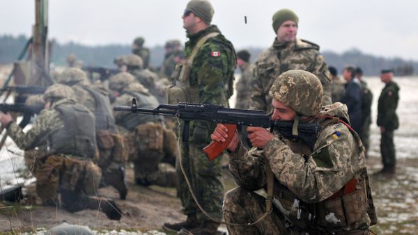 Встреча министров обороны Украины и Канады состоялась в Львовской области