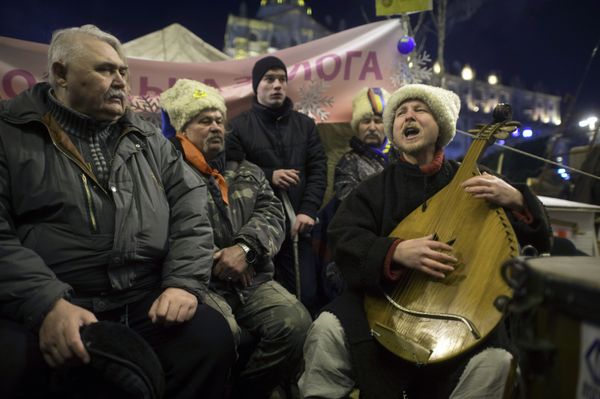 Народное вече на площади Независимости в Киеве