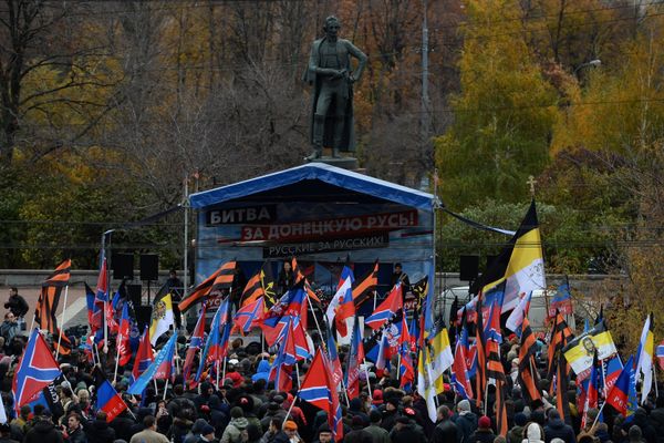 Митинг в поддержку Новороссии Битва за Донбасс III