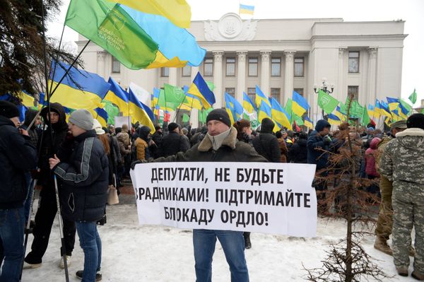 Митинг сторонников торговой блокады Донбасса в Киеве Митинг сторонников торговой блокады Донбасса в Киеве