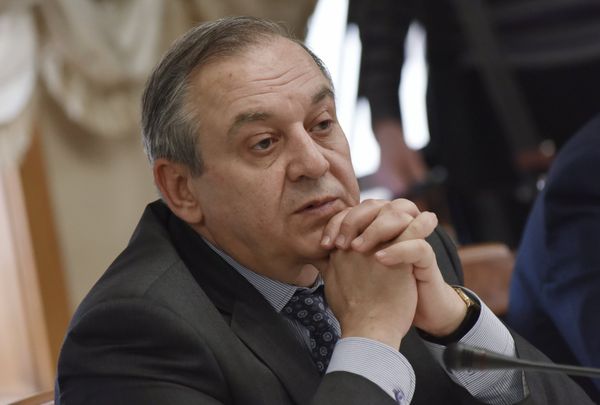 Делегация европейских и украинских политиков прибыла в Крым