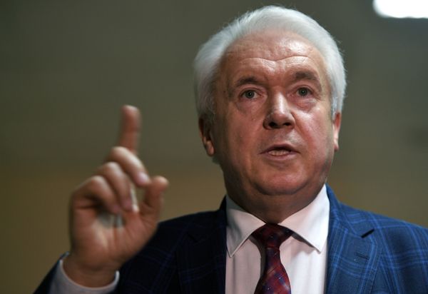 Рассмотрение иска экс-депутата Верховной рады В. Олейника в Дорогомиловском суде Рассмотрение иска экс-депутата Верховной рады В. Олейника в Дорогомиловском суде