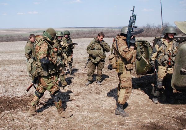 Учения ополченцев Донецкой народной республики Учения ополченцев Донецкой народной республики