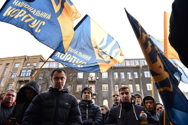 Акция националистов за закрытие филиалов российских банков в Киеве