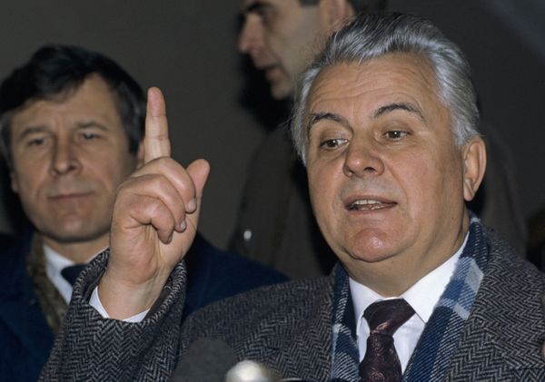 Л. Кравчук