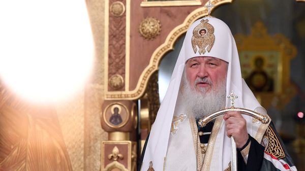 Патриарх Кирилл совершил заупокойную литию в храме Христа Спасителя по погибшим в метро Санкт–Петербурга Патриарх Кирилл совершил заупокойную литию в храме Христа Спасителя по погибшим в метро Санкт–Петербурга