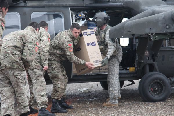 Армия Черногории военнослужащий США