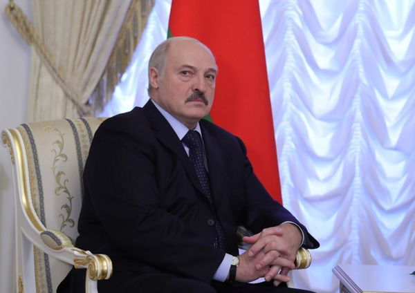 Рабочая поездка президента РФ В. Путина в Северо-Западный федеральный округ