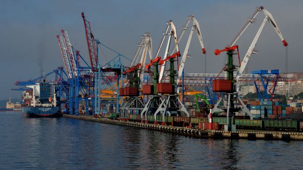 Города России. Владивосток