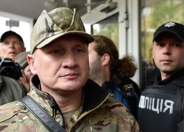 Акция с требованием отставки главы МВД Украины А. Авакова в Киеве Глава батальона ОУН Николай Кохановский