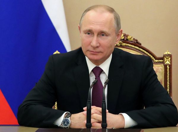 Президент РФ В. Путин провел заседание Совбеза РФ