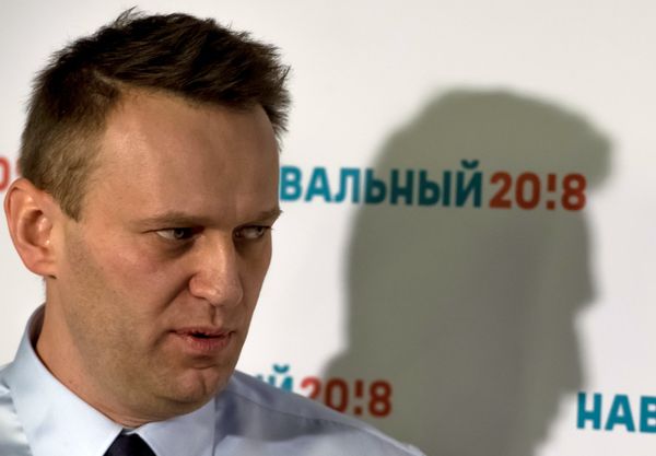Открытие штаба Алексея Навального в Санкт-Петербурге