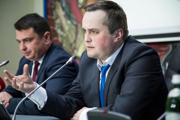назар холодницкий