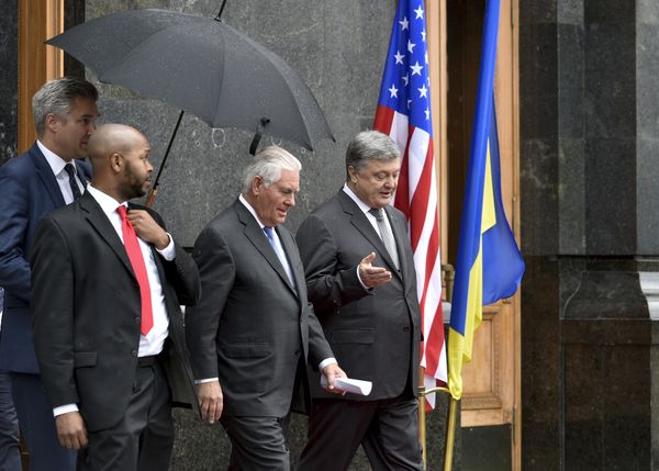 тиллерсон порошенко