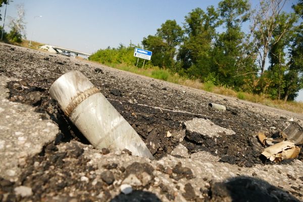 Последствия обстрела Донецкой фильтровальной станции Последствия обстрела Донецкой фильтровальной станции