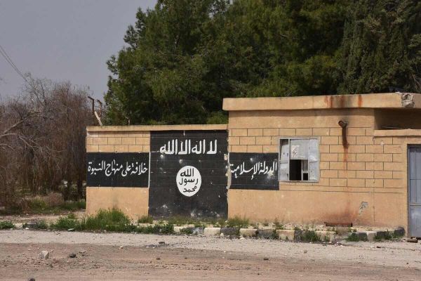Сирийские войска взяли под свой контроль город Дейр-Хафир Сирийские войска взяли под свой контроль город Дейр-Хафир