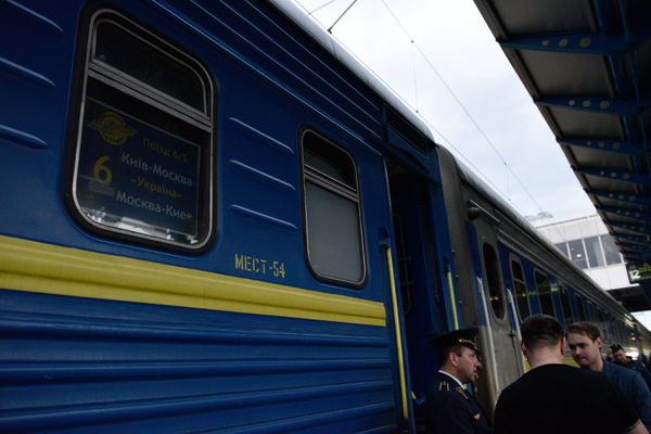 Железнодорожное пассажирское сообщение Украины с Россией Железнодорожное пассажирское сообщение Украины с Россией