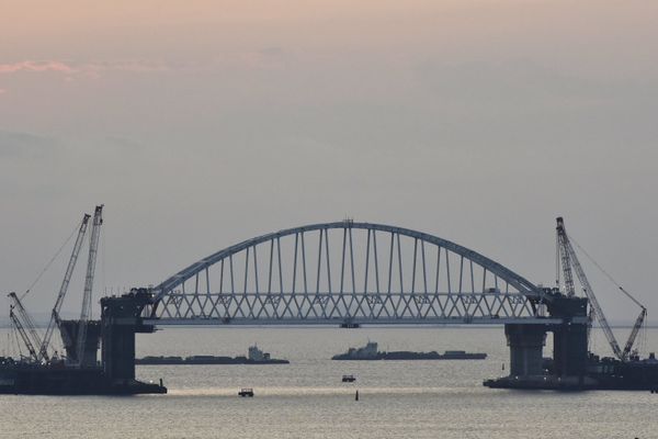 Строительство Крымского моста