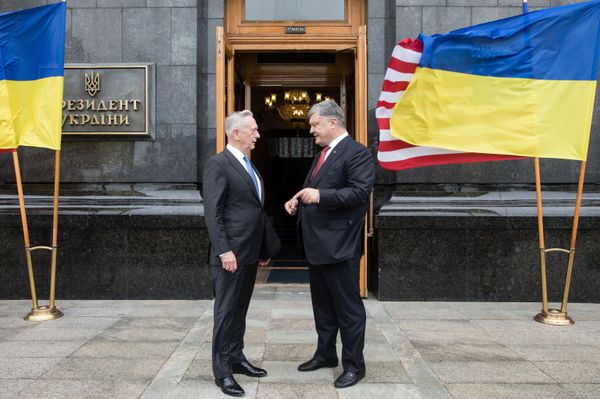 Визит министра обороны США Джеймса Мэттиса на Украину
