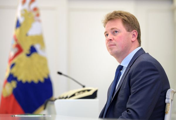 Президент РФ В. Путин провел видеоконференцию по вопросу старта подачи газа в Крым из материковой России