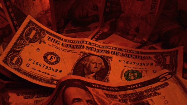 Доллары США Доллары США