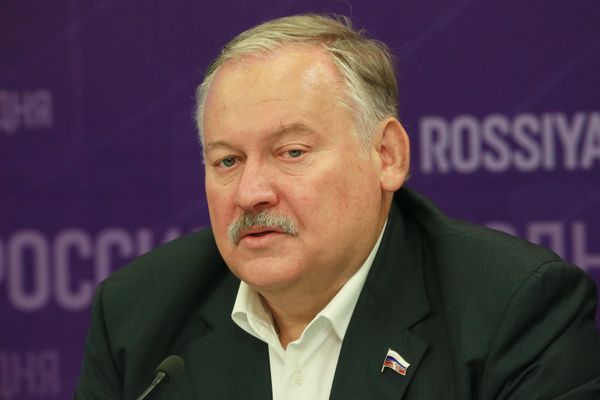 П/к первого заместителя председателя Комитета Госдумы по делам СНГ Константина Затулина П/к первого заместителя председателя Комитета Госдумы по делам СНГ Константина Затулина