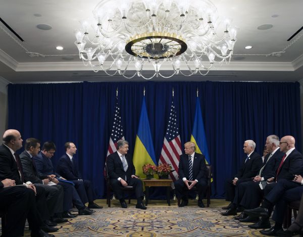 Встреча президента США Д.Трампа и президента Украины П.Порошенко