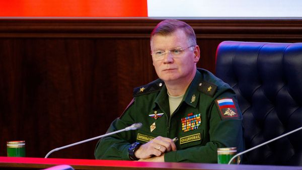 Пресс-конференция по итогам форума Армия-2017 в Минобороны РФ Пресс-конференция по итогам форума Армия-2017 в Минобороны РФ