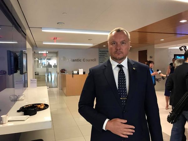 андрей артеменко