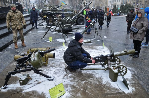 Празднование 25-й годовщины Вооруженных сил Украины во Львове Празднование 25-й годовщины Вооруженных сил Украины во Львове