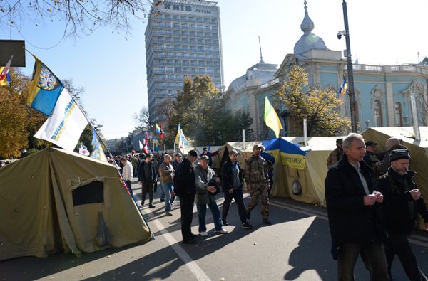 Ситуация у здания Верховной рады Украины в Киеве